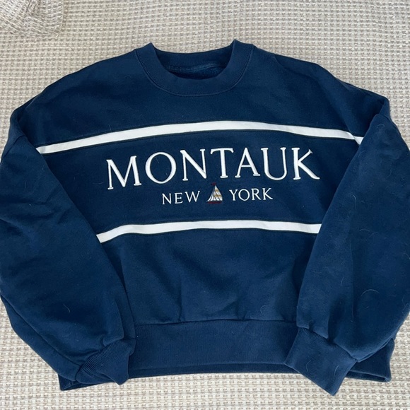 Abercrombie & Fitch Tops - Abercrombie & Fitch Montauk Sweatshirt